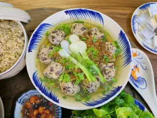 Gợi Ý Hình Ảnh Về Mâm Cơm Cúng Ông Công Ông Táo: 14 Mâm Cỗ Đẹp Mắt, Dễ Làm Theo 3 Miền