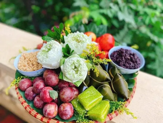 Bài Cúng 5/5 Âm Lịch Chuẩn, Đầy Đủ: Văn Khấn Tết Đoan Ngọ Để Đọc Bài Cúng 5/5 Âm Lịch Chuẩn, Đầy Đủ: Văn Khấn Tết Đoan Ngọ Để Đọc