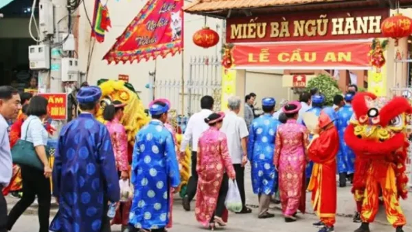 Bài Cúng 5 Mẹ Ngũ Hành: Văn Khấn Chi Tiết, Lễ Vật Và Cách Cúng Đúng