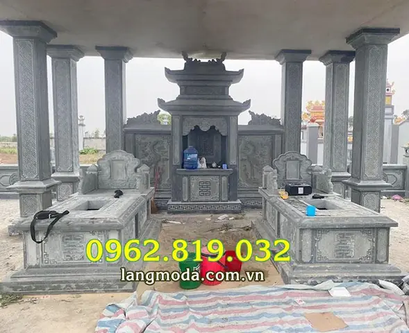 Văn Khấn Cúng Bao Quanh Khu Mộ (ngoài Mộ) Chuẩn Nhất: Lễ Vật, Thứ Tự Lễ Bái & Các Mẫu Áp Dụng Đa Dạng