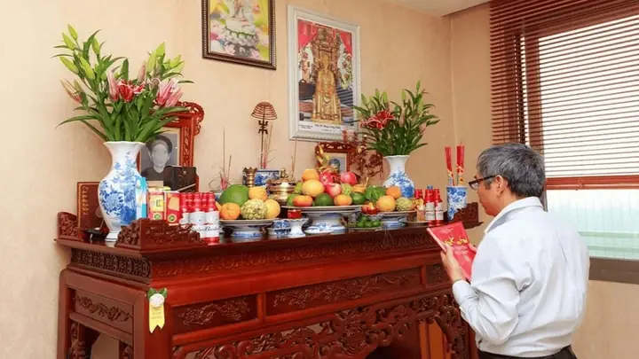 Bài Cúng Các Bác Mùng 1: Văn Khấn Chuẩn Và Cách Hành Lễ