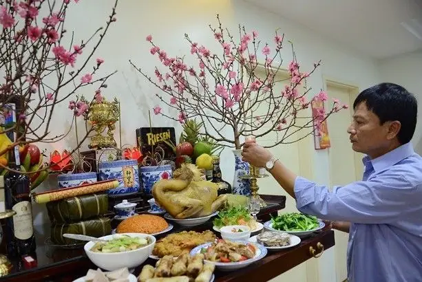 Bài Khấn Cúng Giao Thừa Trừ Tịch 2026: Nội Dung Đầy Đủ Và Cách Thực Hiện