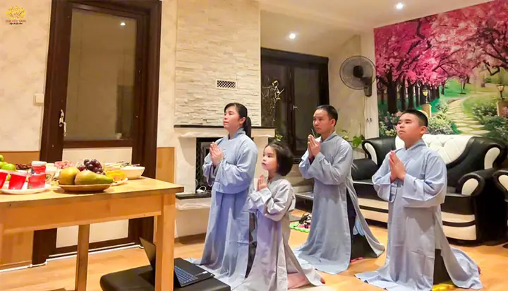 Bài Cúng Khấn Rằm Tháng Giêng: Lời Đọc Đầy Đủ Theo Thầy Pháp, Lễ Vật Và Nghi Thức