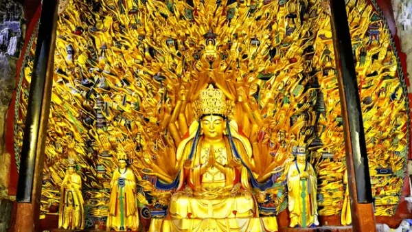 Bài Cúng Mẹ Quan Âm Chuẩn: Văn Khấn, Cách Cúng Và Những Lưu Ý Cần Biết