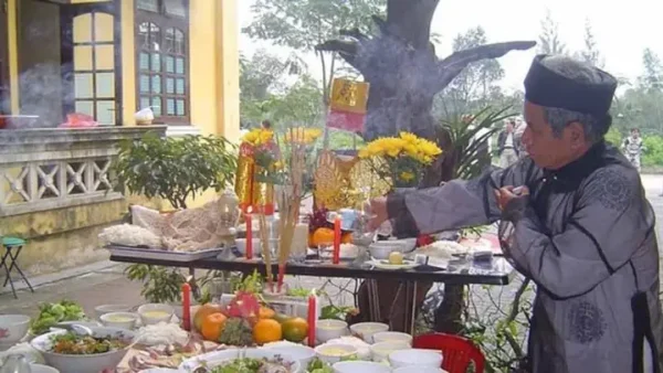 Bài Cúng Mùng 3 Tết Bính Ngọ 2026: Văn Khấn Chuẩn, Đầy足