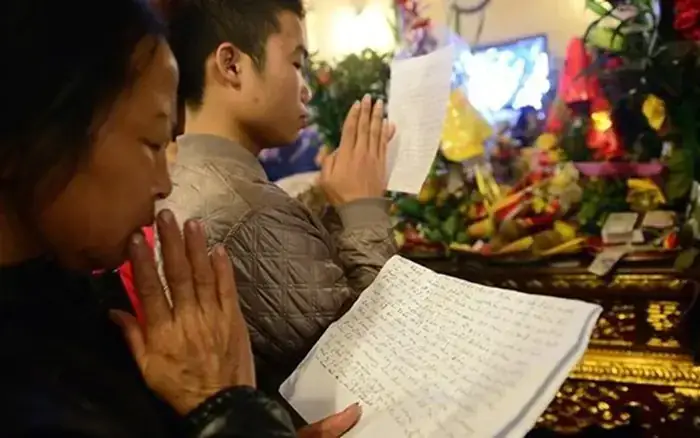 Cách Cúng Rằm Tháng Giêng Năm Kỷ Hợi Chuẩn Nhất Cho Gia Chủ Mong Năm May Mắn Tài Lộc Cách Cúng Rằm Tháng Giêng Năm Kỷ Hợi Chuẩn Nhất Cho Gia Chủ Mong Năm May Mắn Tài Lộc