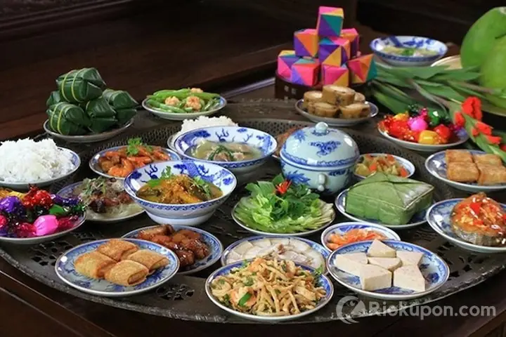 Bài Cúng Tiên Sư: Văn Khấn Mùng 9 Tháng Giêng, Lễ Vật Và Cách Cúng Bài Cúng Tiên Sư: Văn Khấn Mùng 9 Tháng Giêng, Lễ Vật Và Cách Cúng