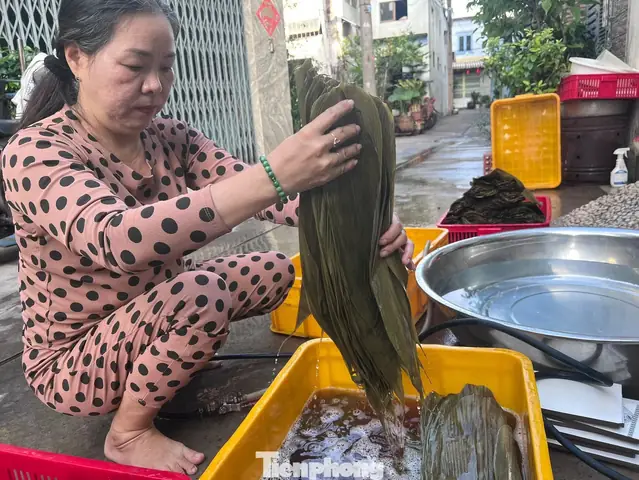 Bánh Cúng Mùng 2 Người Hoa: Loại Nào Có Ý Nghĩa Và Cách Chọn Phù Hợp Bánh Cúng Mùng 2 Người Hoa: Loại Nào Có Ý Nghĩa Và Cách Chọn Phù Hợp
