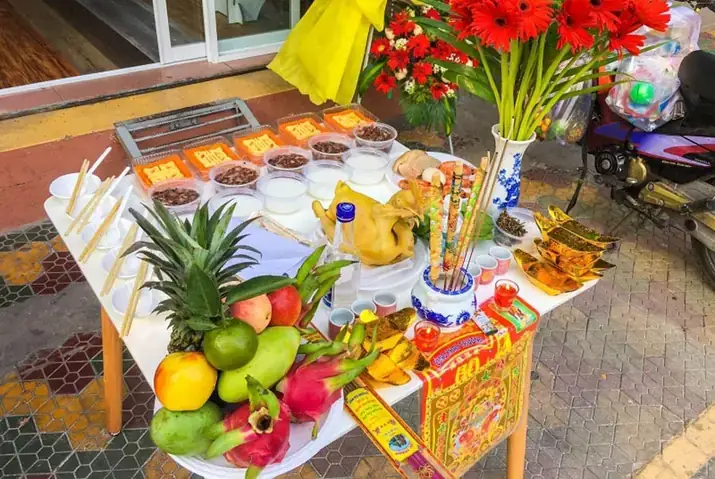 Hướng Dẫn Cúng Đất 18 Tháng 3 Âm Lịch Toàn Diện: Giờ Cúng, Lễ Vật, Văn Khấn Chuẩn Và Quy Trình Bước Đi Bước