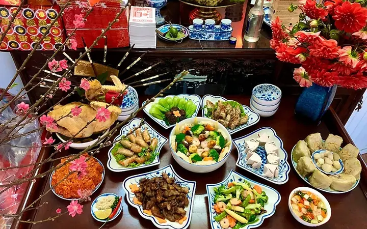 Hướng Dẫn Cúng Giao Thừa Năm Mậu Tuất: Văn Khấn, Mâm Lễ Và Nghi Thức Hướng Dẫn Cúng Giao Thừa Năm Mậu Tuất: Văn Khấn, Mâm Lễ Và Nghi Thức