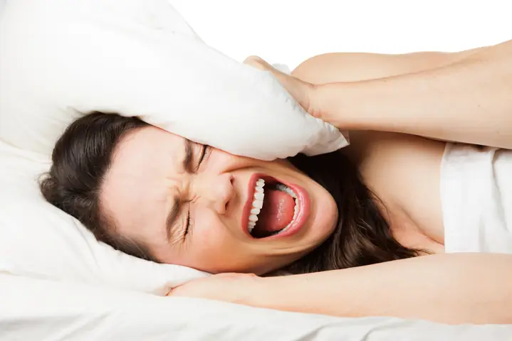 Làm Thế Nào Để Nhanh Chóng Chìm Vào Giấc Ngủ Lại Khi Bị Giật Mình Lúc Nửa Đêm? Làm Thế Nào Để Nhanh Chóng Chìm Vào Giấc Ngủ Lại Khi Bị Giật Mình Lúc Nửa Đêm?