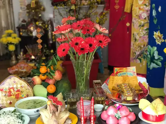 Bài Văn Cúng Đầu Xuân 2027 Đầy Đủ: Văn Khấn Mùng 1 Tết, Khai Xuân Và Mở Hàng