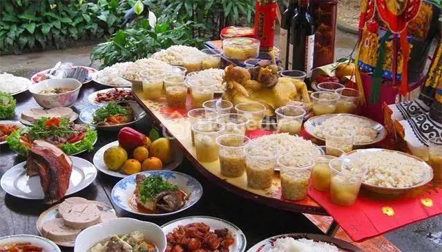 Bài Văn Khấn Cúng Lễ Tạ Đất: Mẫu Chuẩn, Lễ Vật Và Cách Thực Hiện Bài Văn Khấn Cúng Lễ Tạ Đất: Mẫu Chuẩn, Lễ Vật Và Cách Thực Hiện