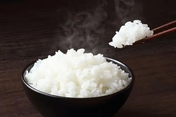 Bàn Cúng 49 Ngày Cần Những Gì? Cách Bày Bàn Thờ Cho Người Mới Mất Bàn Cúng 49 Ngày Cần Những Gì? Cách Bày Bàn Thờ Cho Người Mới Mất