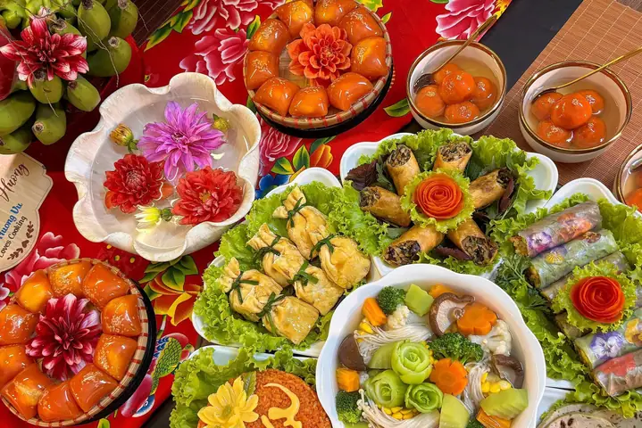 Hướng Dẫn Bày Mâm Lễ Cúng Chuẩn Nghi Lễ Theo Từng Dịp: Tết, Giỗ, Rằm, Nhà Mới, Ông Táo, Đầy Tháng