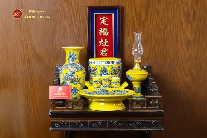 Chuẩn Bị Trọn Bộ Đồ Cúng Bàn Thờ Ông Táo: Gồm Những Gì, Cách Bày Đúng Lễ Pháp & Mẹo Chọn Mua Theo Ngân Sách Chuẩn Bị Trọn Bộ Đồ Cúng Bàn Thờ Ông Táo: Gồm Những Gì, Cách Bày Đúng Lễ Pháp & Mẹo Chọn Mua Theo Ngân Sách