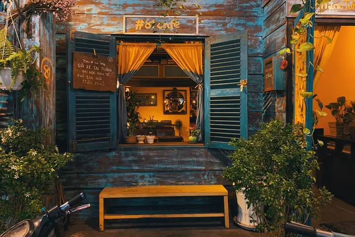 Top Quán Cà Phê Ấm Cúng Ở Sài Gòn: Vintage, Chill Và View Đẹp