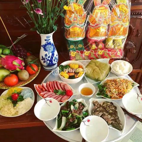 Cách Cúng Đất Đai Trong Nhà Cuối Năm: Lễ Vật, Bày Mâm Và Văn Khấn