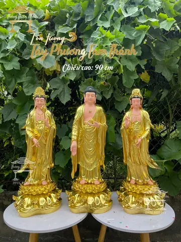 Cách Cúng Kinh Phật Đúng Nghi Thức: Hướng Dẫn Tụng Kinh Cho Người Mới Cách Cúng Kinh Phật Đúng Nghi Thức: Hướng Dẫn Tụng Kinh Cho Người Mới