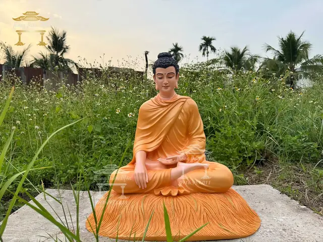 Cách Cúng Kinh Phật Đúng Nghi Thức: Hướng Dẫn Tụng Kinh Cho Người Mới Cách Cúng Kinh Phật Đúng Nghi Thức: Hướng Dẫn Tụng Kinh Cho Người Mới