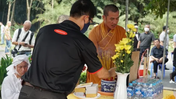 Cách Cúng Thần Lạy Bao Nhiêu Lần? Chọn Số Lạy Theo Phong Tục