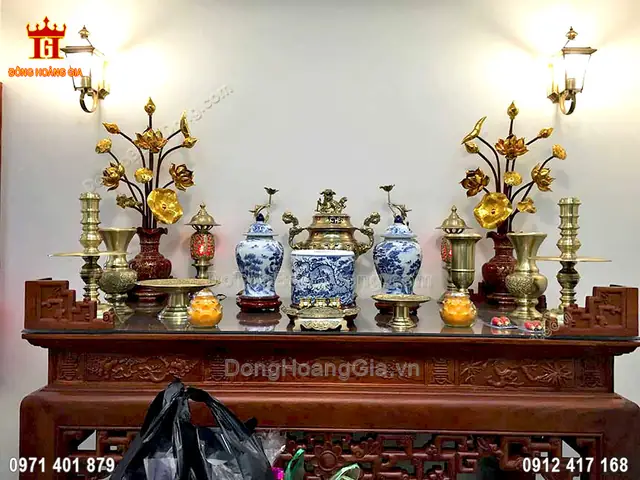Cách Bày Hoa Và Quả Cúng Trên Bàn Thờ Theo Đông Bình Tây Quả Cách Bày Hoa Và Quả Cúng Trên Bàn Thờ Theo Đông Bình Tây Quả