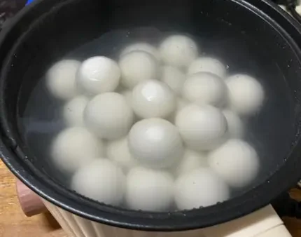 Cách Làm Bánh Trôi Nước Cúng Rằm Tháng Giêng Chuẩn Vị, Mềm Dai Không Nát, Đẹp Mắt Từ Nguyên Liệu Tự Nhiên