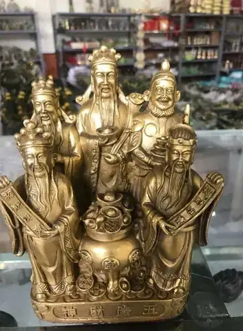 Cách Thờ Cúng Ngũ Công Vương Phật Cho Gia Đình: Lập Bàn, Chọn Lễ Vật Và Nghi Thức Từng Bước