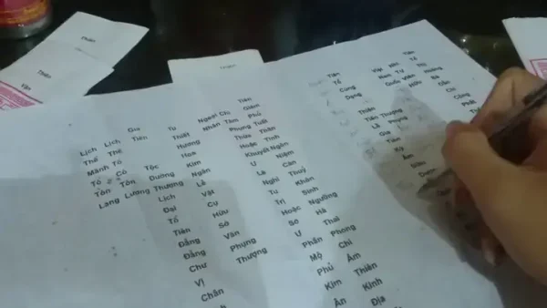 Cách Viết Sớ Cúng 30 Tết: Hướng Dẫn Từng Bước Kèm Mẫu Văn Khấn