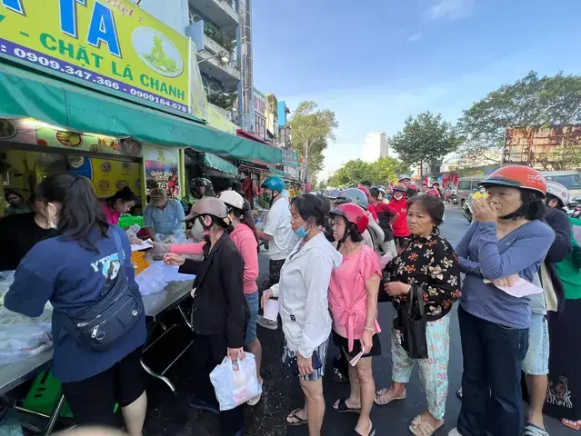 Cách Xếp Vịt Cúng Đẹp: Hướng Dẫn Chéo Cánh Và Xếp Thịt Cách Xếp Vịt Cúng Đẹp: Hướng Dẫn Chéo Cánh Và Xếp Thịt