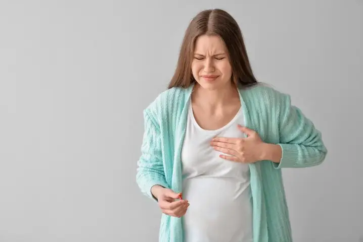 Căng Cúng Vùng Ngực Và Đau: 10+ Nguyên Nhân, Cách Phân Biệt Lành – Ác Tính & Hướng Dẫn Xử Trí Đúng Chuẩn Căng Cúng Vùng Ngực Và Đau: 10+ Nguyên Nhân, Cách Phân Biệt Lành – Ác Tính & Hướng Dẫn Xử Trí Đúng Chuẩn