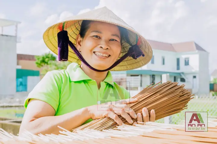 Có Nên Ăn Đồ Cúng Cô Hồn Không? Cách Xử Lý Đồ Lễ Sau Khi Cúng Có Nên Ăn Đồ Cúng Cô Hồn Không? Cách Xử Lý Đồ Lễ Sau Khi Cúng