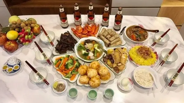Có Nên Cúng Ông Táo Không? Hướng Dẫn Thời Gian, Lễ Vật Và Điều Kiêng Kỵ