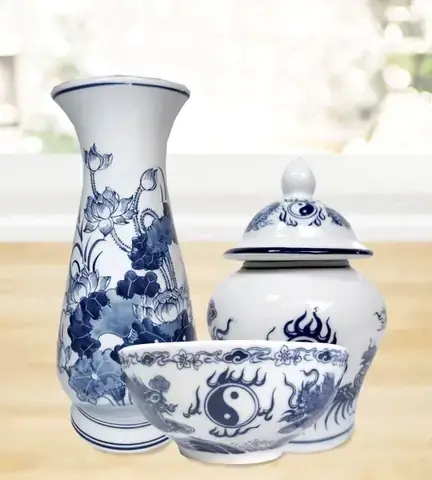 Địa Chỉ Cửa Hàng Thờ Cúng Hồng Quang: Hệ Thống Chi Nhánh, Sản Phẩm & Lưu Ý Mua Hàng