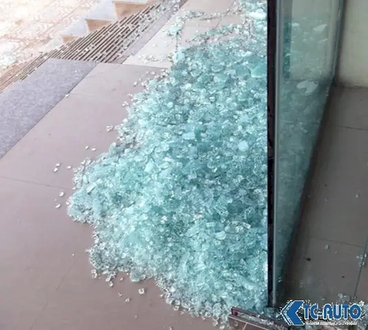 Điềm Báo Khi Vỡ Cửa Kính Phòng Ngủ Hoặc Khu Vực Bếp Nấu Điềm Báo Khi Vỡ Cửa Kính Phòng Ngủ Hoặc Khu Vực Bếp Nấu