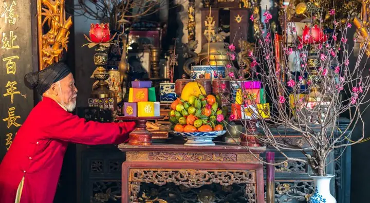 Tín Ngưỡng Thờ Cúng Tổ Tiên Là Gì? Nguồn Gốc, Ý Nghĩa, Đặc Điểm & Vai Trò Trong Văn Hóa Việt Nam Tín Ngưỡng Thờ Cúng Tổ Tiên Là Gì? Nguồn Gốc, Ý Nghĩa, Đặc Điểm & Vai Trò Trong Văn Hóa Việt Nam