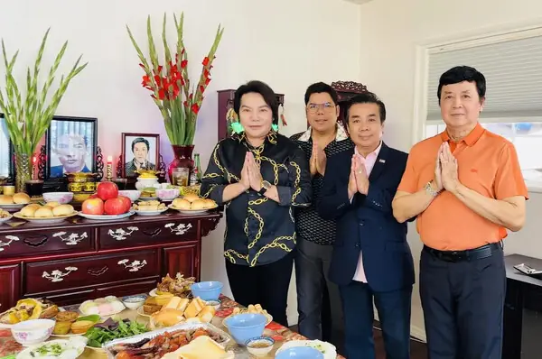 Cúng 100 Ngày Gia Chủ Có Cần Đến Mộ Không? Hướng Dẫn Từng Bước Cúng 100 Ngày Gia Chủ Có Cần Đến Mộ Không? Hướng Dẫn Từng Bước