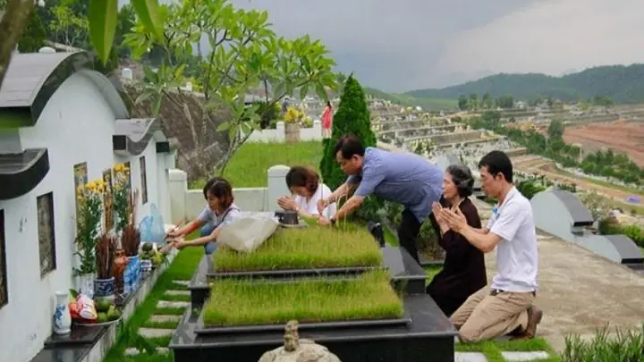 Tổng Hợp Văn Khấn Cải Tạo Lăng Mộ Theo Từng Giai Đoạn: Khởi Công – Sửa Chữa – Hoàn Thành (kèm Lễ Vật & Lưu Ý Phong Thủy)