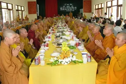 Hướng Dẫn Lễ Cầu Siêu Côn Đảo: Ý Nghĩa, Thời Điểm, Nghi Thức, Văn Khấn Và Những Điều Cần Biết