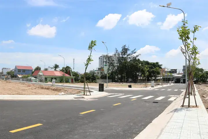 Hướng Dẫn Cúng Đất Dự Án Chuẩn Quy Trình: Lễ Vật, Văn Khấn, 7 Bước Thực Hiện & Lưu Ý Quan Trọng