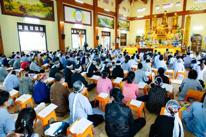 Hướng Dẫn Nghi Thức Cúng Dường Cầu Siêu Chuẩn Pháp: 7 Bước Thực Hành, Văn Khấn & Lưu Ý Viên Mãn Hướng Dẫn Nghi Thức Cúng Dường Cầu Siêu Chuẩn Pháp: 7 Bước Thực Hành, Văn Khấn & Lưu Ý Viên Mãn