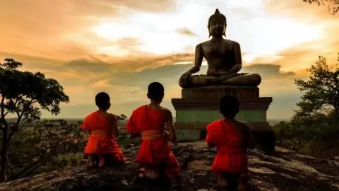 Cúng Dường Ít Nhiều Từ Cái Nhìn Nhà Phật: Ý Nghĩa Thật Của Lòng Bố Thí Cúng Dường Ít Nhiều Từ Cái Nhìn Nhà Phật: Ý Nghĩa Thật Của Lòng Bố Thí