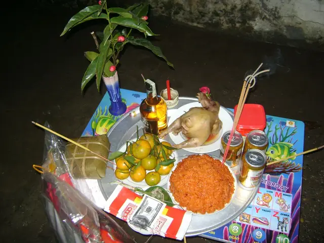 Cúng Giao Thừa Quay Mặt Vào Trong Hay Ra Ngoài? Cúng Giao Thừa Quay Mặt Vào Trong Hay Ra Ngoài?