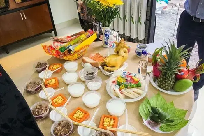 Hướng Dẫn Cúng Máy Móc Mới Mua Trọn Vẹn: Quy Trình, Lễ Vật, Văn Khấn Chuẩn Và Lưu Ý Phong Thủy
