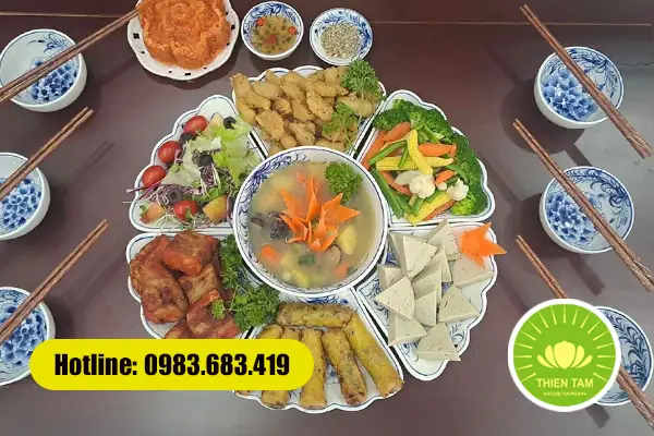Cúng Mùng 1 Có Được Cúng Mặn Không? So Sánh Mâm Chay Và Mặn, Quy Chuẩn Lễ Vật Chi Tiết Cúng Mùng 1 Có Được Cúng Mặn Không? So Sánh Mâm Chay Và Mặn, Quy Chuẩn Lễ Vật Chi Tiết