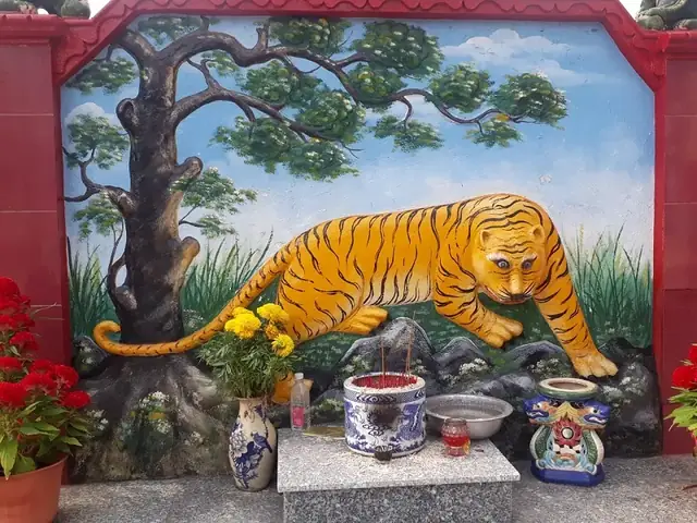 Cúng Năm Ông Hổ Là Gì? Ý Nghĩa, Thời Gian, Lễ Vật Và Cách Cúng Đúng Quy Trình Cúng Năm Ông Hổ Là Gì? Ý Nghĩa, Thời Gian, Lễ Vật Và Cách Cúng Đúng Quy Trình