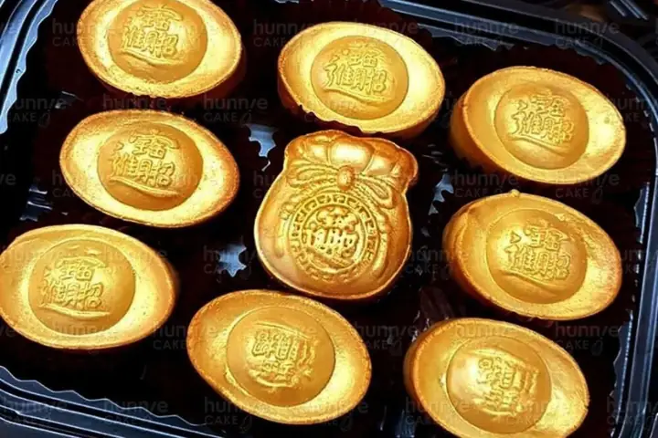 Gợi Ý Các Loại Bánh Cúng Người Nhà Mua Gì Cho Đúng Lễ: Theo Dịp, Theo Đối Tượng (thổ Công, Gia Tiên, Thần Tài, Phật) + Tiêu Chí Chọn Mua Gợi Ý Các Loại Bánh Cúng Người Nhà Mua Gì Cho Đúng Lễ: Theo Dịp, Theo Đối Tượng (thổ Công, Gia Tiên, Thần Tài, Phật) + Tiêu Chí Chọn Mua