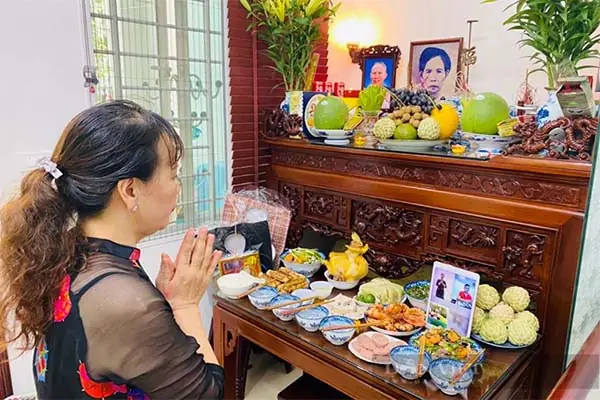 Cúng Rằm Ngày 14 (ngàn) Có Được Không? Giải Đáp Chi Tiết, Giờ Cúng Vàng & Văn Khấn Chuẩn Cúng Rằm Ngày 14 (ngàn) Có Được Không? Giải Đáp Chi Tiết, Giờ Cúng Vàng & Văn Khấn Chuẩn