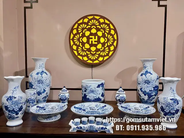 Văn Khấn Rằm Tháng Giêng Chuẩn Nghi Lễ Mới Nhất: Nghi Thức, Mâm Cúng, Giờ Cúng Và Các Bài Khấn Tại Nhà, Chùa Đầy Đủ Văn Khấn Rằm Tháng Giêng Chuẩn Nghi Lễ Mới Nhất: Nghi Thức, Mâm Cúng, Giờ Cúng Và Các Bài Khấn Tại Nhà, Chùa Đầy Đủ