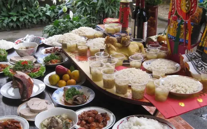 Hướng Dẫn Cúng Tạ Lễ Cuối Năm Trường Học: Trình Tự, Văn Khấn & Lưu Ý Chuẩn Chuẩn